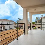 Dvor Villa *
