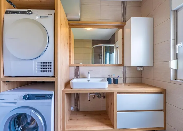 וילה Dvor וודניאן