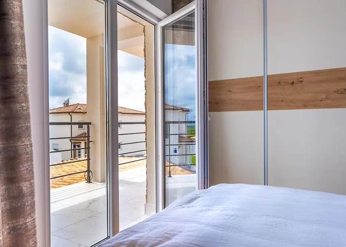 וילה Dvor וודניאן